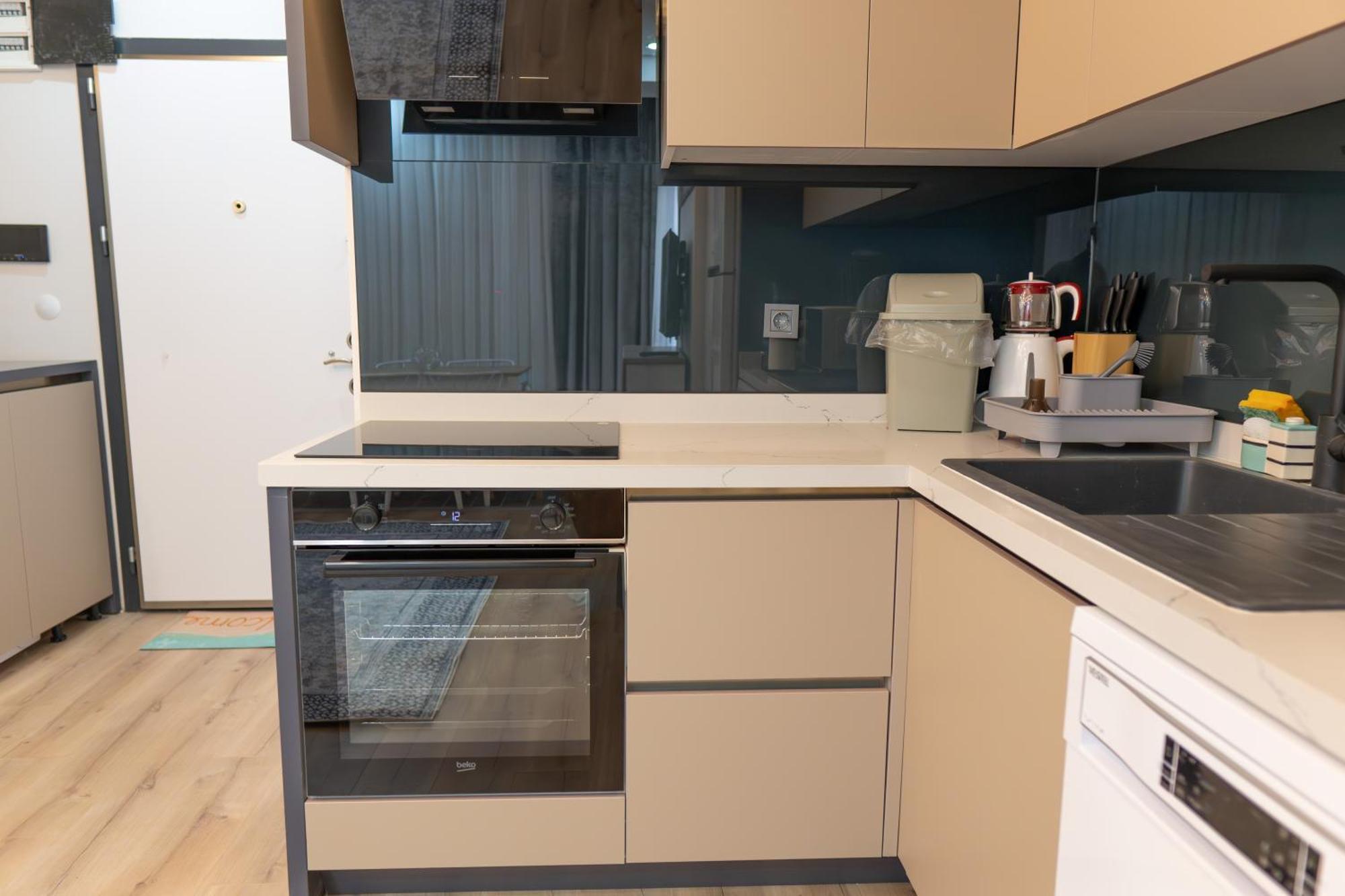 Wind Luxury 2 Lägenhet Aksu  Exteriör bild