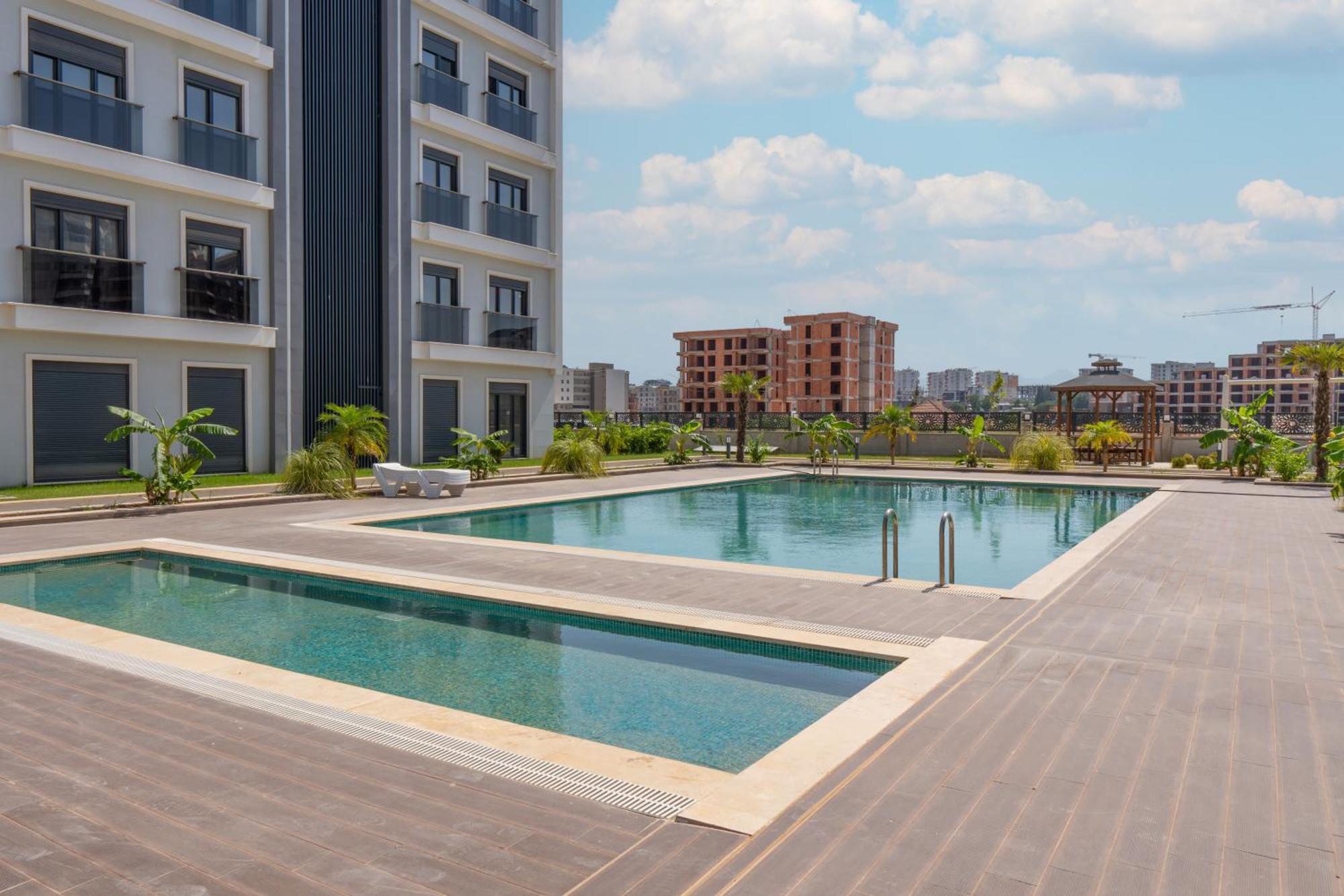 Wind Luxury 2 Lägenhet Aksu  Exteriör bild